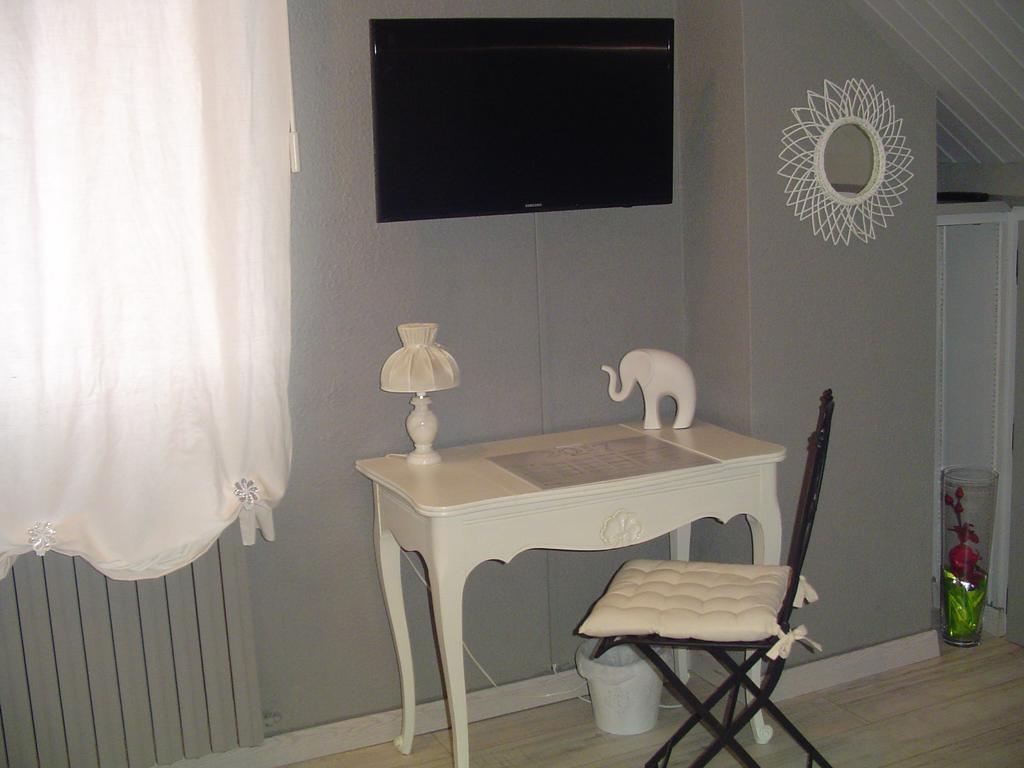 Chambre Crescia Vernouillet  外观 照片